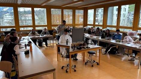 Creative Session Lernende Coiffeur Ausbildung